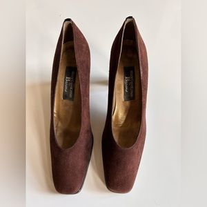 Stuart Weizmann Pump